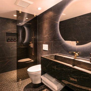 Hollywood Hills Modern Bold Bathroom 1
