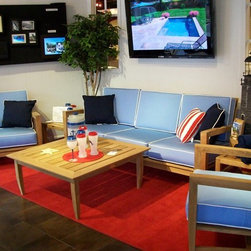Outdoor Living - Outdoor Sofas