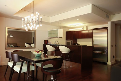 Trendy kitchen photo in Los Angeles