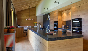 Chalet in den Schweizer Alpen