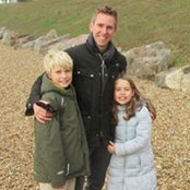 Robert Patrick's photo