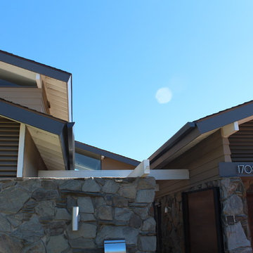 MidCentury Home In Orange County California, Angle Faced Gutters Box/Smooth Down