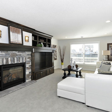 Twenty-One Oaks, Woodbury