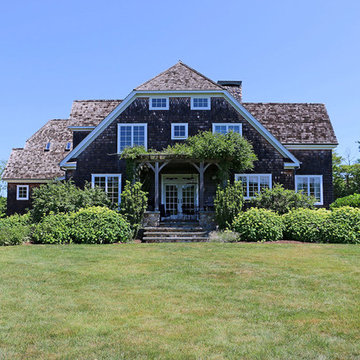 Southold Shingle Style Gambrel