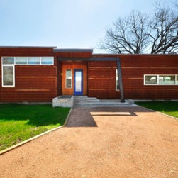 Blanco River House - Windows And Doors