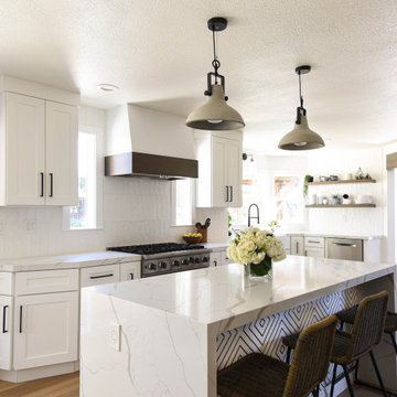 Creative family kitchen