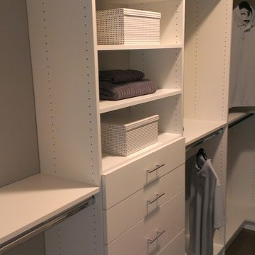 Tampa Model Home Master Bedoom Closet System
