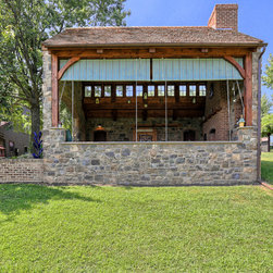 Traditional Rustic Residential Home - Landscaping Stones And Pavers