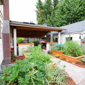 NE Portland Outdoor Living Space and Garden