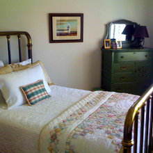 Guest bedroom