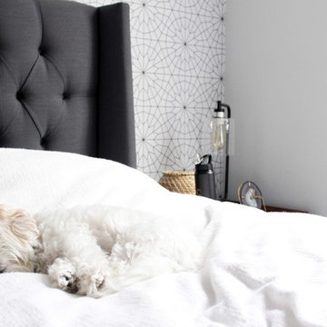MASTER BEDROOM TOUR | MODERN, SOPHISTICATED INTERIOR WITH GEOMETRIC WALLPAPER
