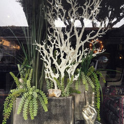 Pacifique Maison Collection - Artificial Flower Arrangements