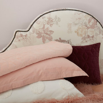Shabby Chic with our Venus Ornate QB