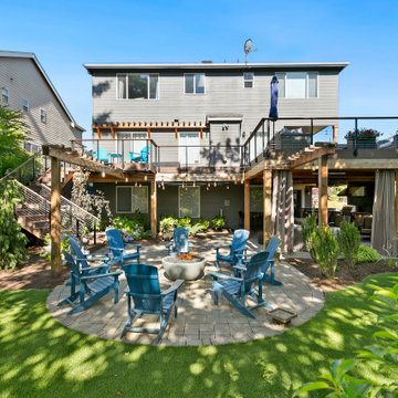 2-level entertaining in Sammamish