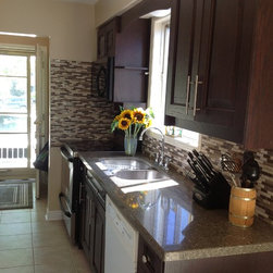 Exquisite Kitchens & Vanities Inc. - Exqzet - Kitchen Cabinetry