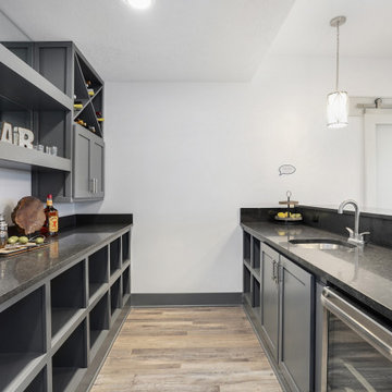 Home Bars, Bonus Rooms & Features