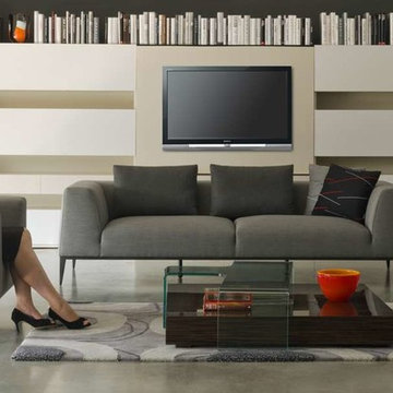 Taylor Sofa by Dellarobbia