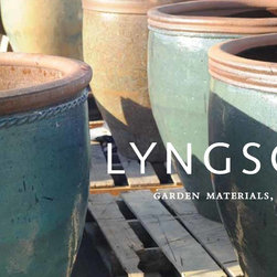 Pottery - Outdoor Pots And Planters