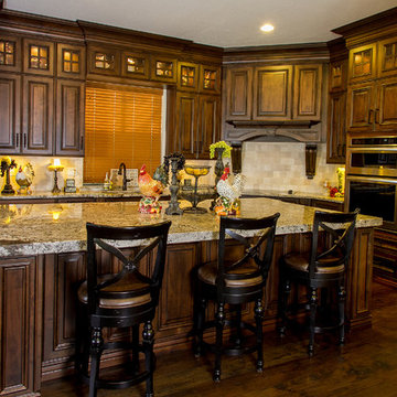 Wood Stained Kitchen Cabinets - Anderson (Designer Series)