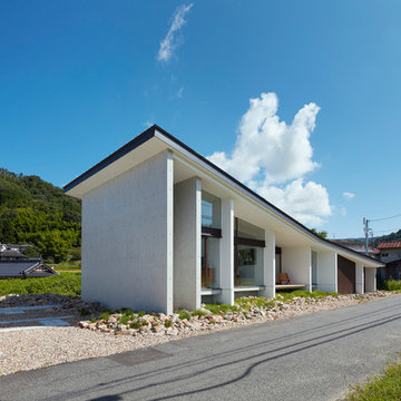 志和の平屋