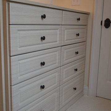 Master Closet_Gallery 2