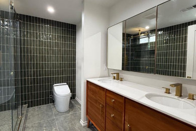 Bathroom - modern bathroom idea in Dallas