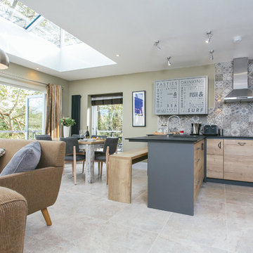 CINNAMON KITCHEN Egger Oak & Grey