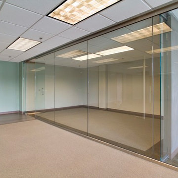 Frameless Office & Conference Rooms