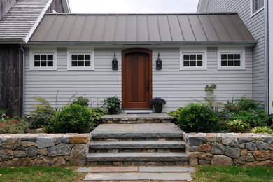 Photo of a large farmhouse partial sun front yard garden path in DC Metro.