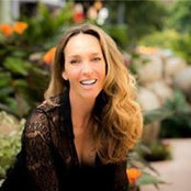 Elizabeth Aschmoneit's photo