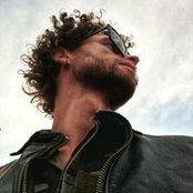 Tony Seraf's photo