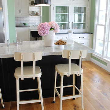 Revitalized Retro Kitchen