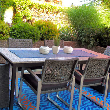 Indoor-Outdoor Dining