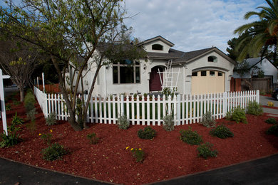 Inspiration for a contemporary exterior home remodel in San Francisco