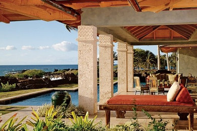 Design ideas for a world-inspired home in Hawaii.