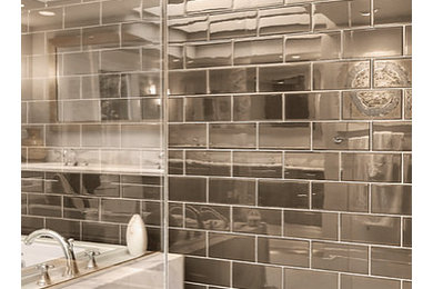 Inspiration for a timeless bathroom remodel in Denver