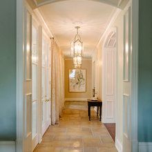 King Entry Way