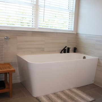 Flemington Master Bath with corner tub and cubbies