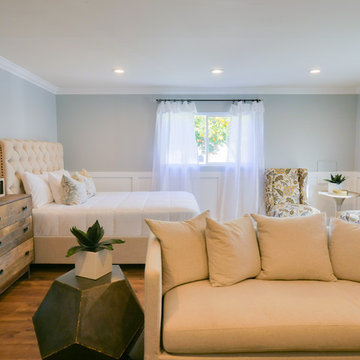 N 34th Place Media - Homeaway Listing