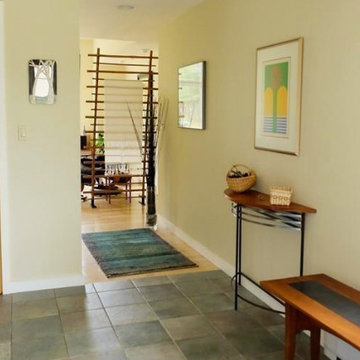 Western MA Contemporary