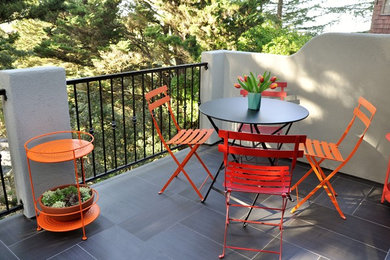 Trendy balcony photo in Other