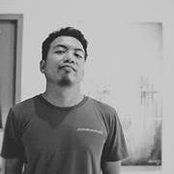 Aim Husin's photo