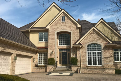 Traditional exterior home idea in Chicago