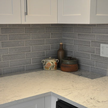 Small Transitional Kitchen