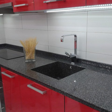 Laminado brillo, encimera Silestone