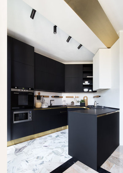 Contemporary Kitchen by Riccardo Gasperoni