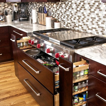 MODERN KITCHEN CHERRY