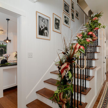 EQUESTRIAN CHRISTMAS FARMHOUSE