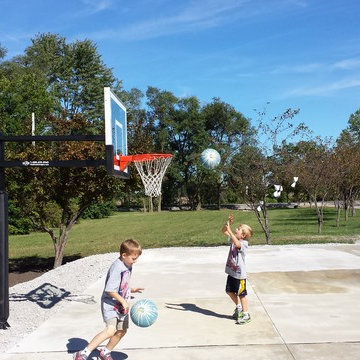 Rachelle G's Pro Dunk Silver Basketball System on a 60x30 in Ottawa Lake, MI