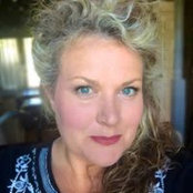 Liza Peterson's photo